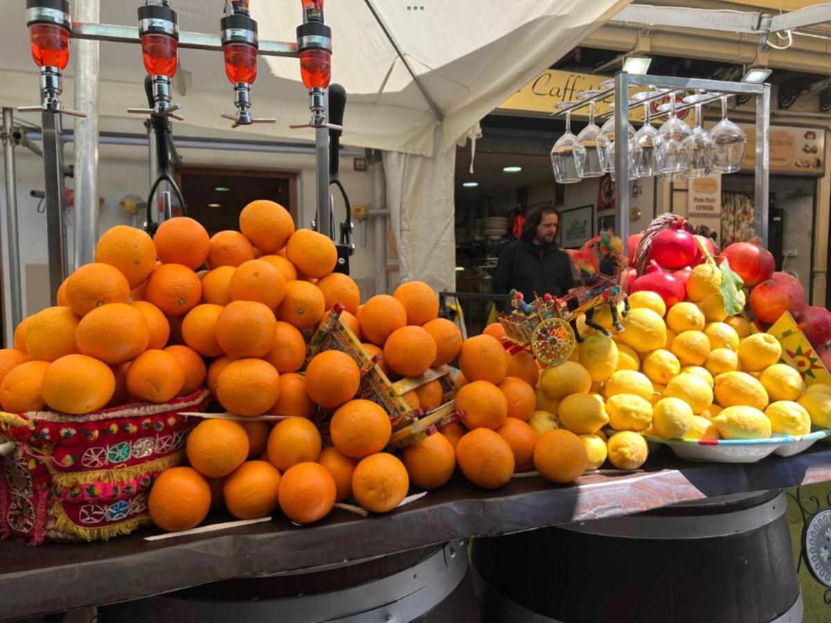דירות פלרמו Un Raggio Di Sole Al Massimo מראה חיצוני תמונה